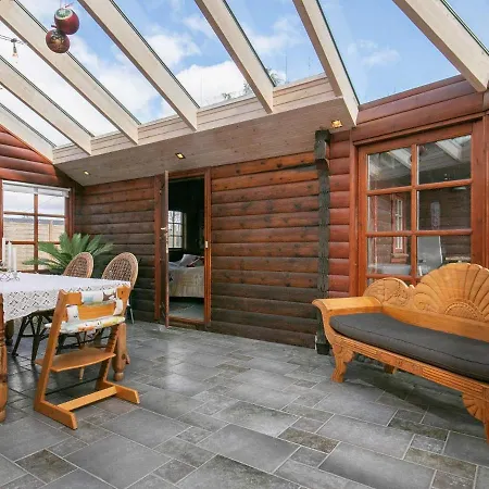 5 Person In Hébergement de vacances *