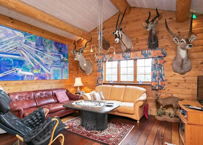 5 Person In * Middelfart