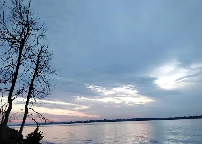 Holiday home 5 Person In *